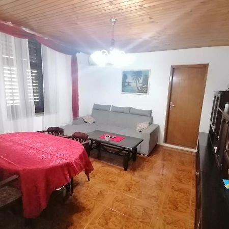 Apartman Zepina Pula Exterior foto